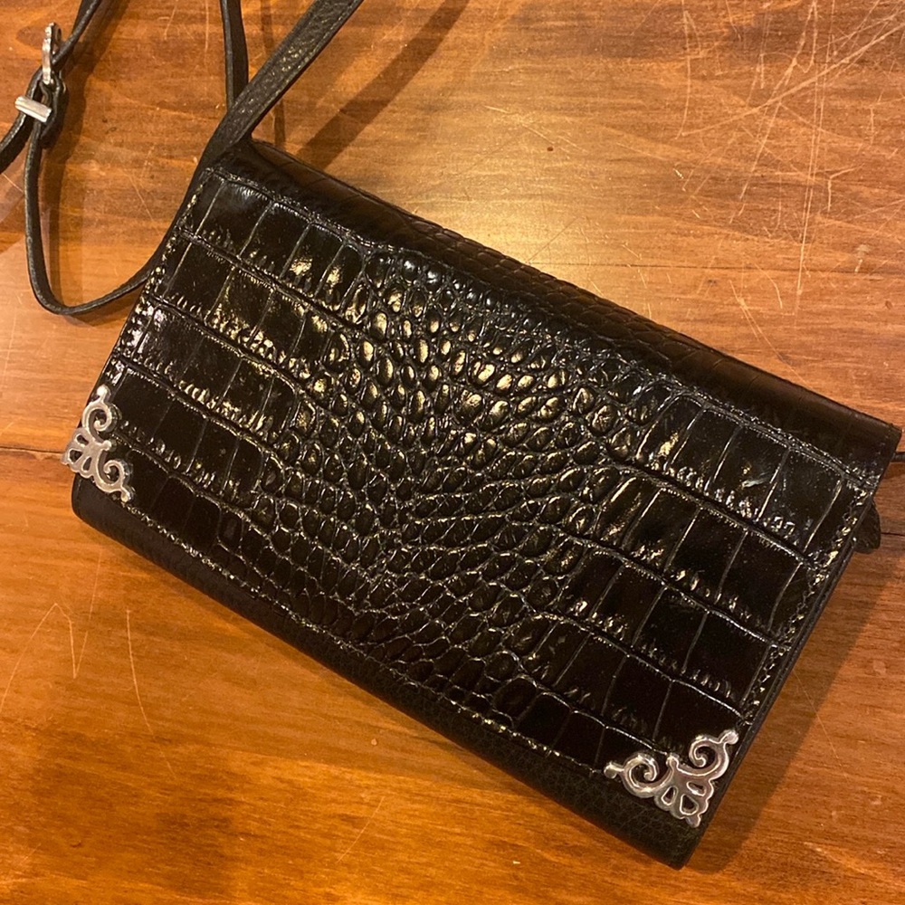 NWOT Brighton Black Croc Alligator Embossed Wallet Purse Crossbody Organizer NEW